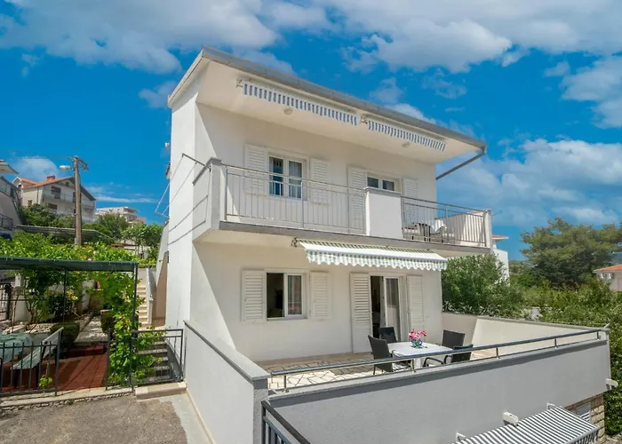Slavica-2 By Interhome Τρογκίρ