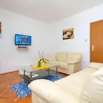 Slavica-2 By Interhome * טרוגיר