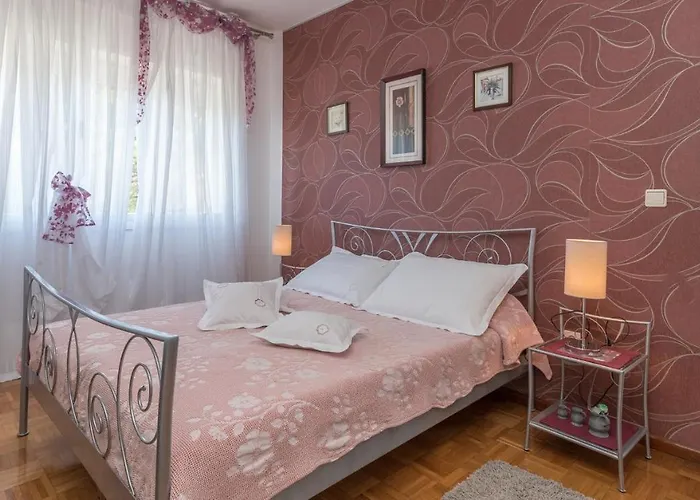 Slavica-2 By Interhome Lägenhet Trogir